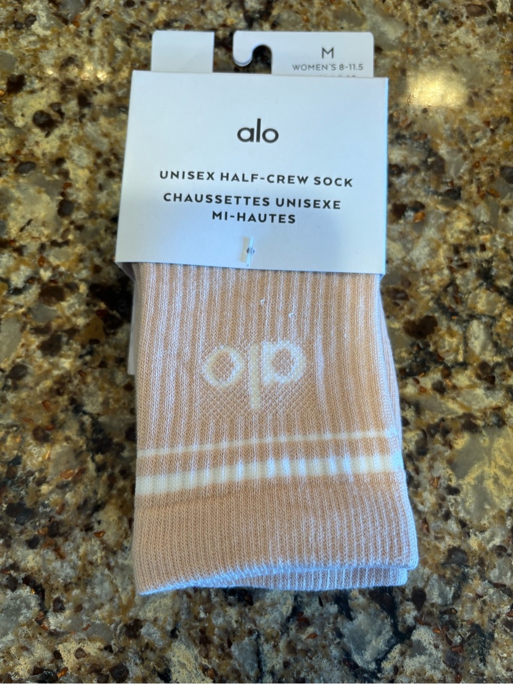 ALO unisex half crew sock NEW medium